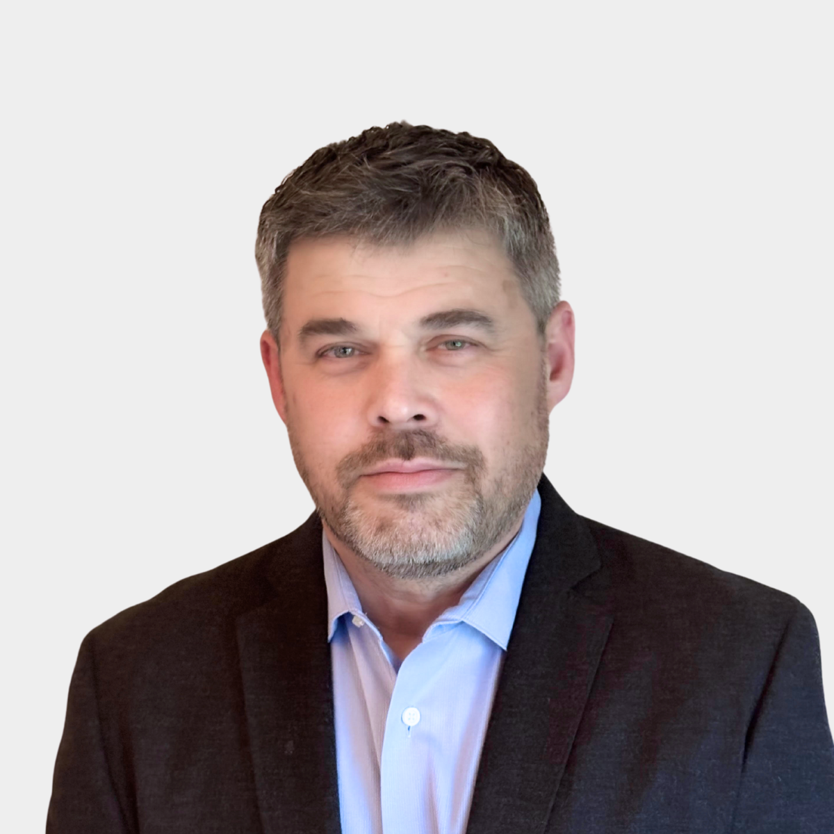headshot picture of Ilya Chernyak